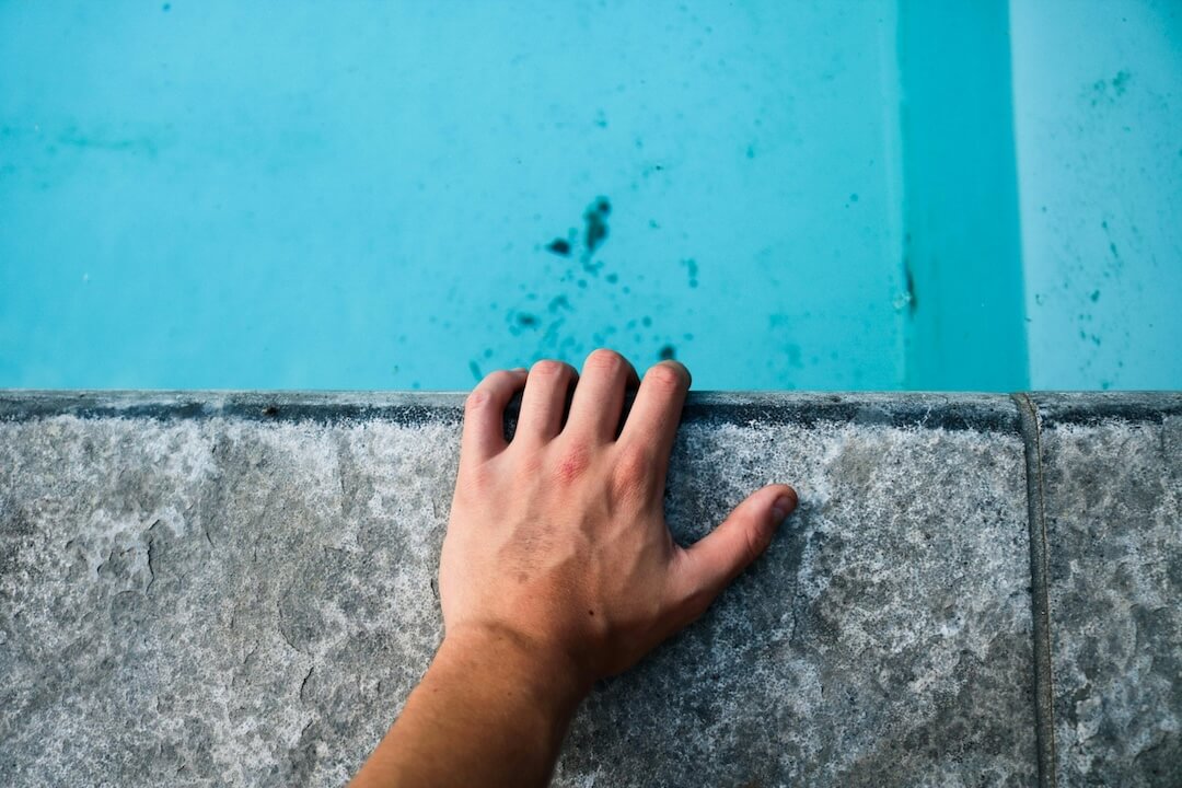 Professional Pool Cleaning Services in Plantation